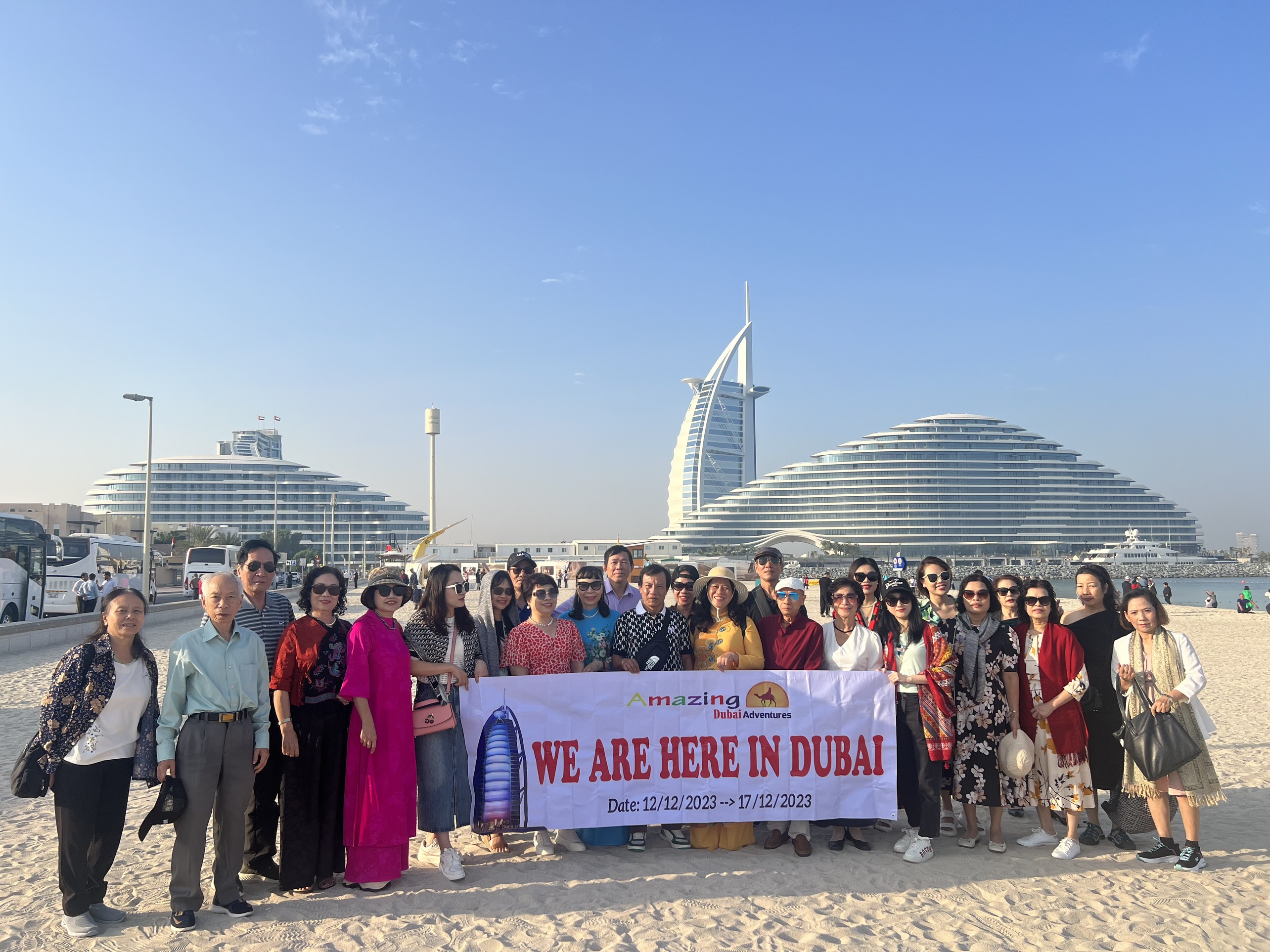 Ảnh Đoàn Dubai 