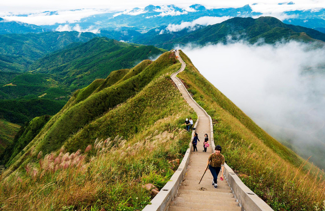 Chương trình du lịch: HÀ NỘI – BÌNH LIÊU – THIÊN ĐƯỜNG CỘT MỐC